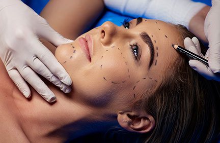 Dr. Simona Brondello -Chirurgie esthétique